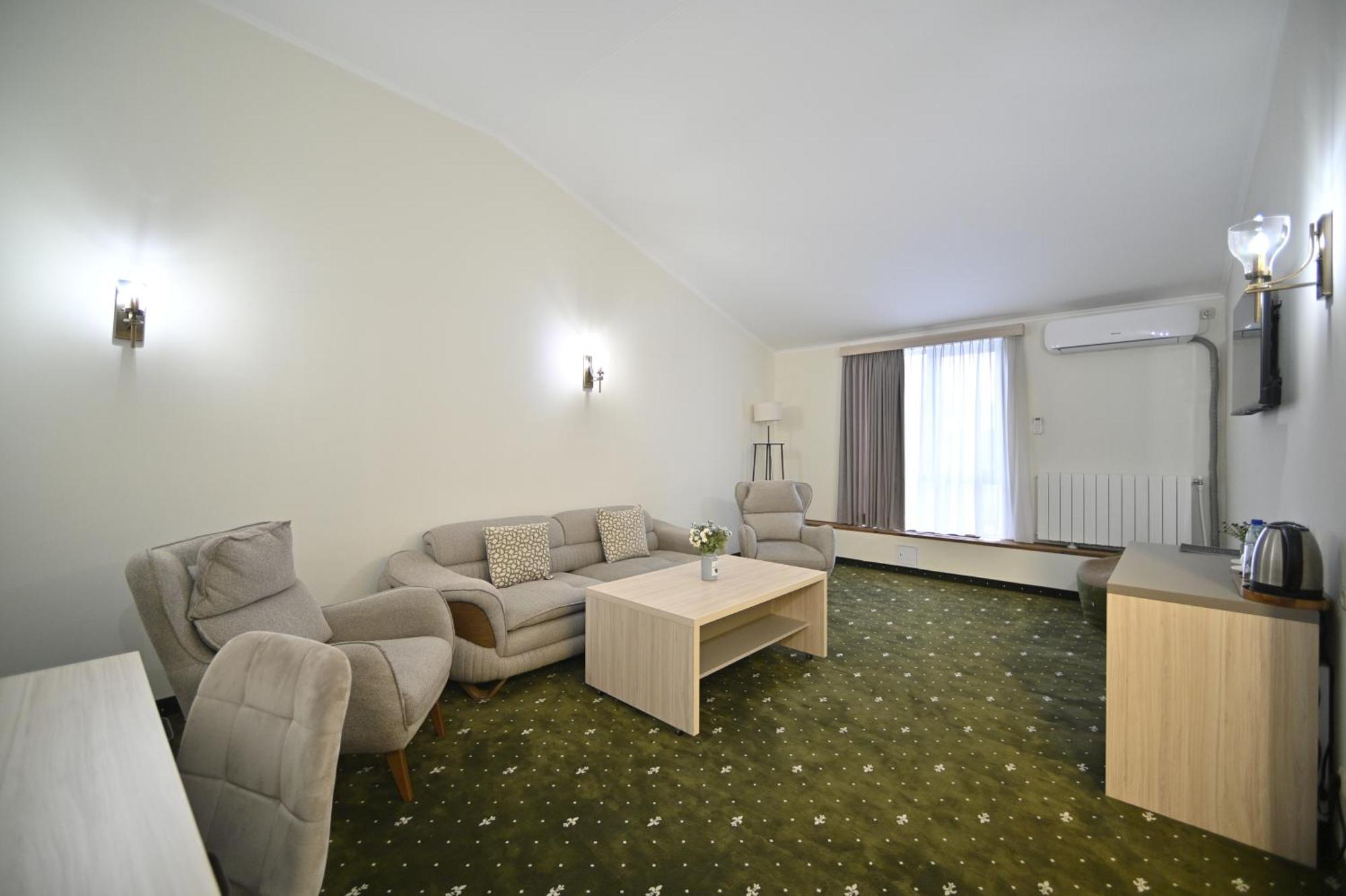 Colette Hotel Jerevan Eksteriør bilde
